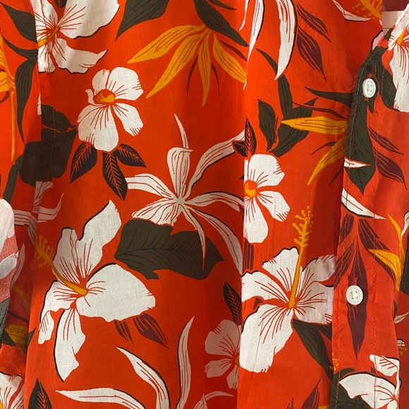 Summer button up - Picture 3 of 6